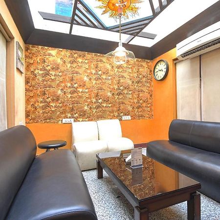 FabHotel Absolute Comfort - Fully Vaccinated Staff Chandīgarh Esterno foto