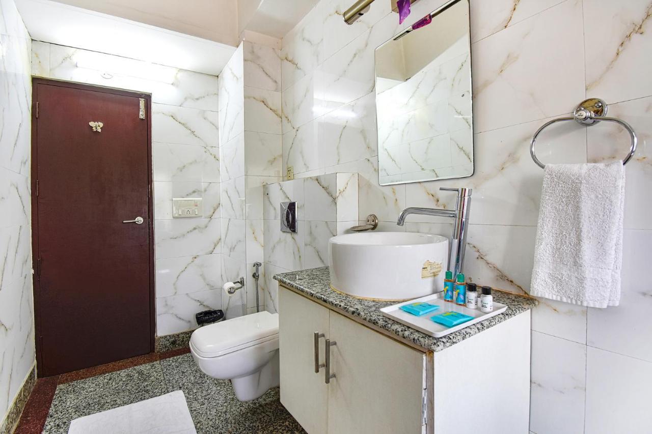 FabHotel Absolute Comfort - Fully Vaccinated Staff Chandīgarh Esterno foto